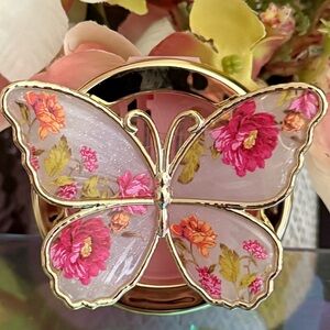 🆕🪷 BATH & BODY WORKS LIMITED EDITION “FLORAL BUTTERFLY” VENT OR VISOR CLIP. NEW